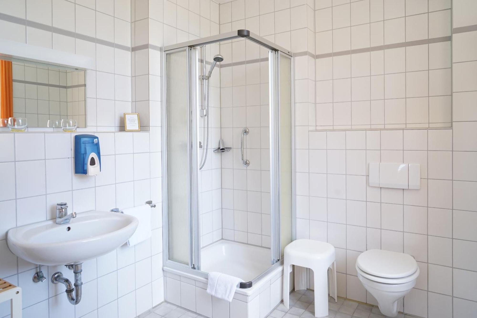 Hotel Gasthaus Schuetzen Friburgo em Brisgóvia Quarto foto