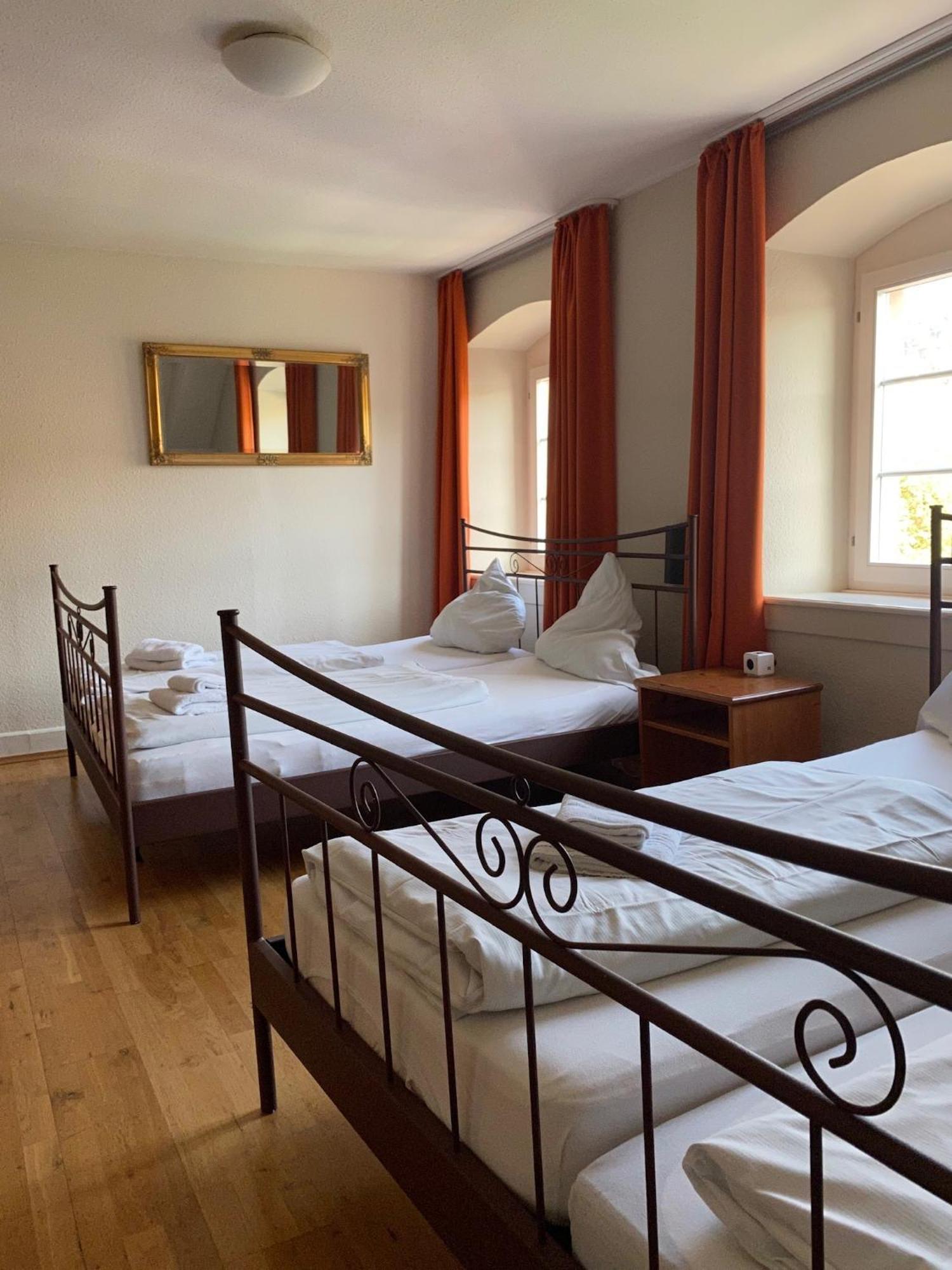 Hotel Gasthaus Schuetzen Friburgo em Brisgóvia Quarto foto